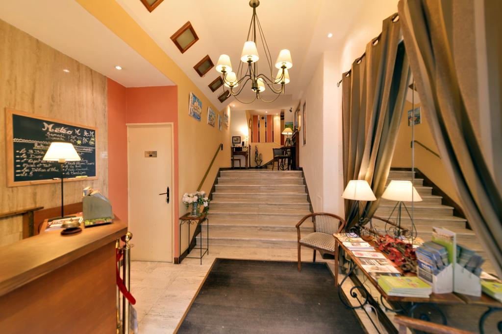 Logis Hotel Orly Alès Zewnętrze zdjęcie