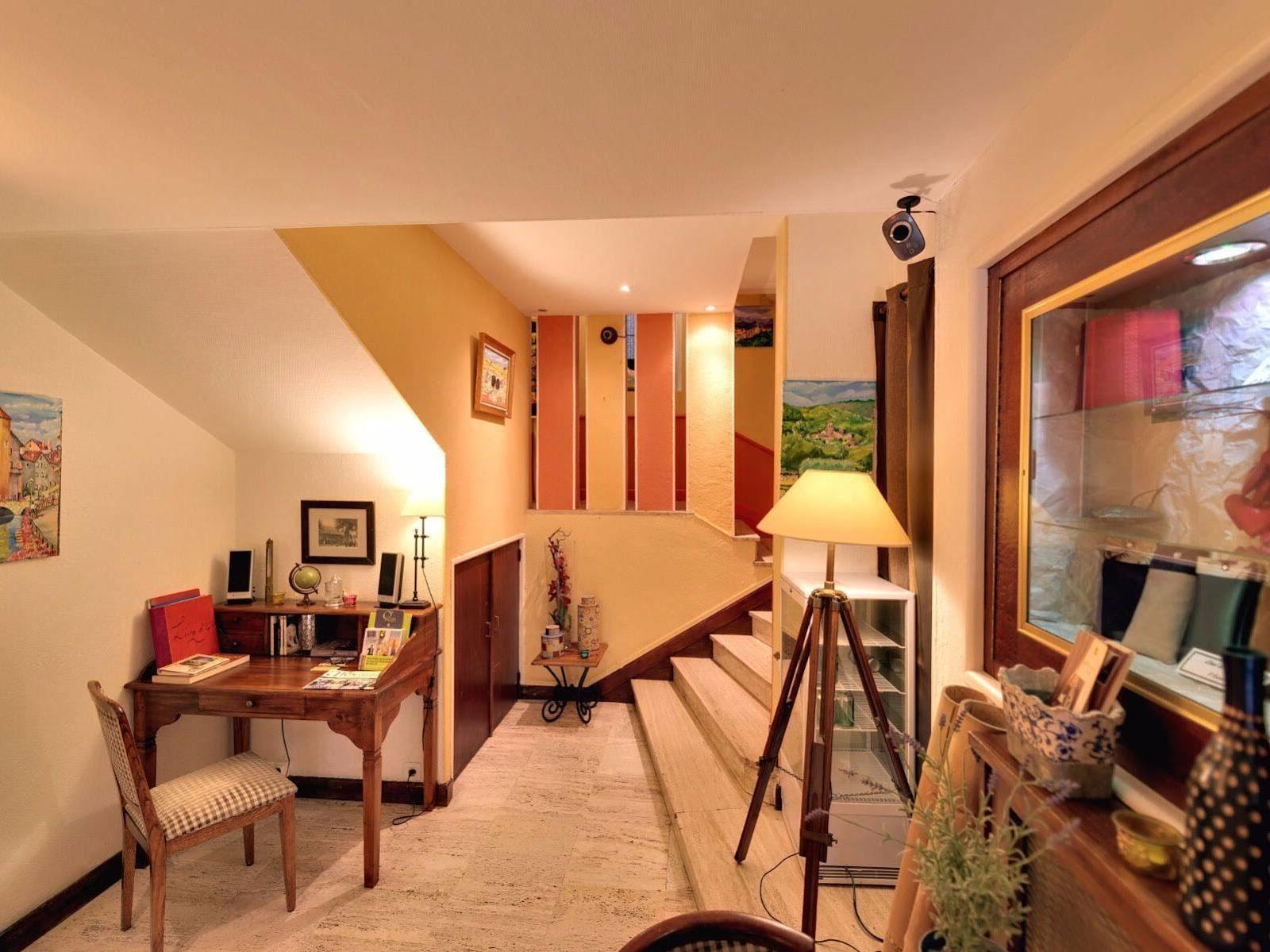 Logis Hotel Orly Alès Zewnętrze zdjęcie