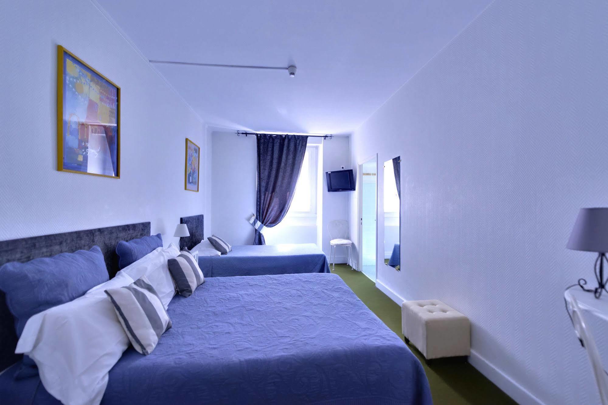Logis Hotel Orly Alès Zewnętrze zdjęcie